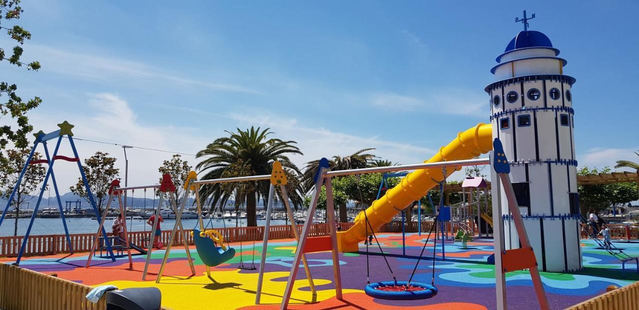 Piso Exterior A Escasos Metros De La Playa Panadeira Con Plaza De Garaje Apartman Sanxenxo Kültér fotó